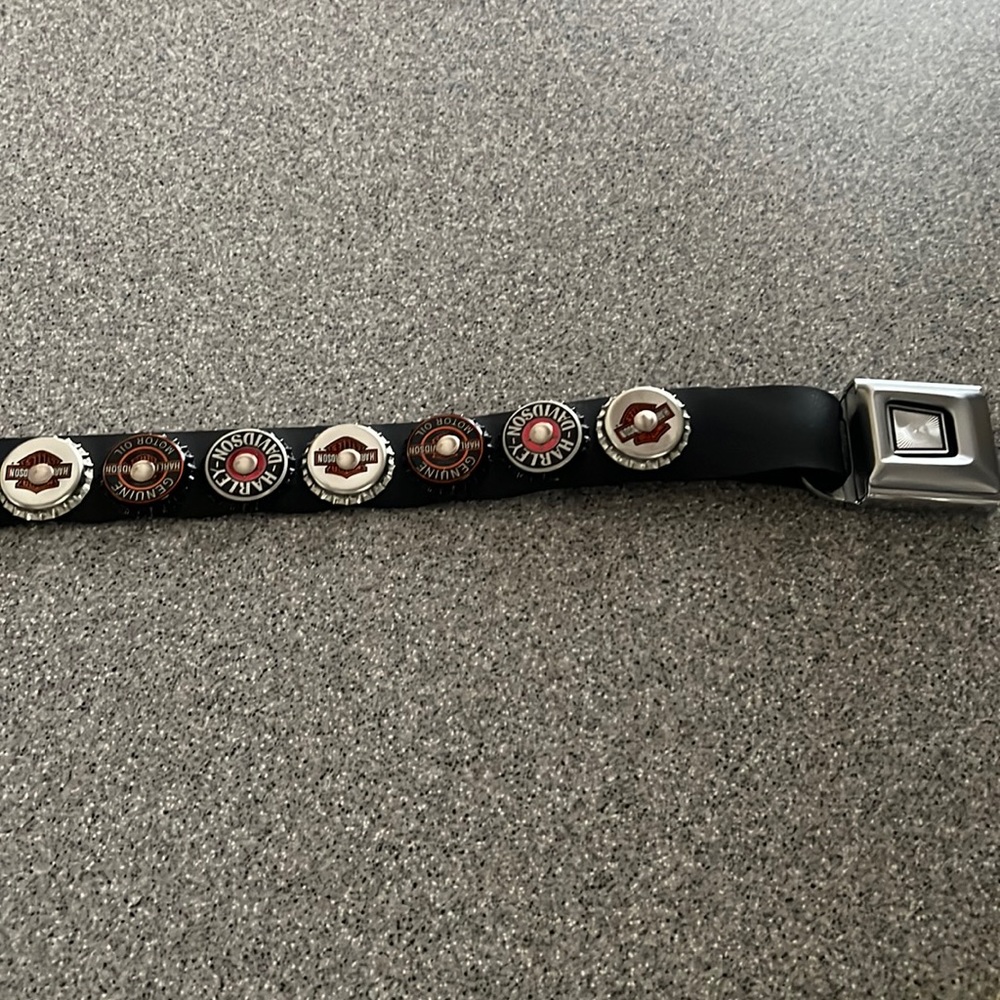 Harley Davidson bottle cap belt!